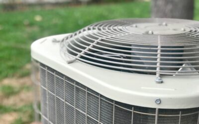 Should My AC in Gulf Breeze, FL Turn On and Off All the Time?