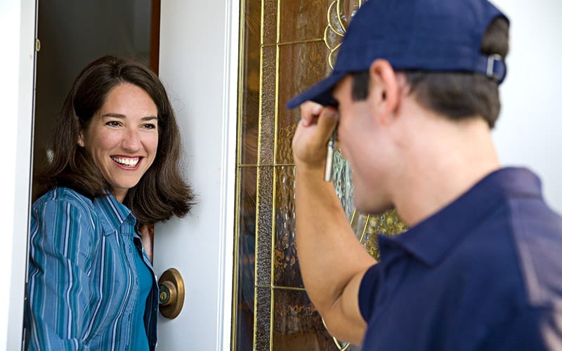 heat pump technician to fix problems